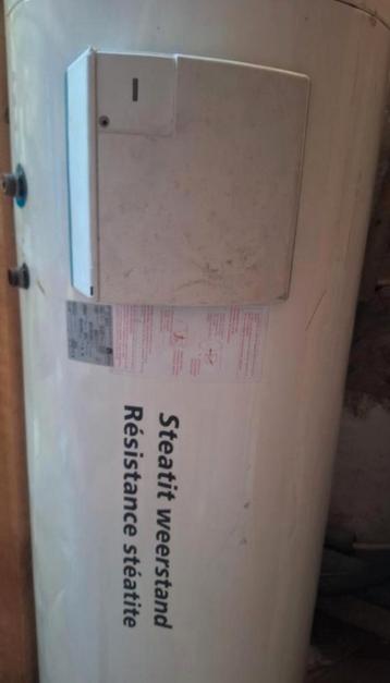 Boiler horizontal 200Litres beschikbaar voor biedingen