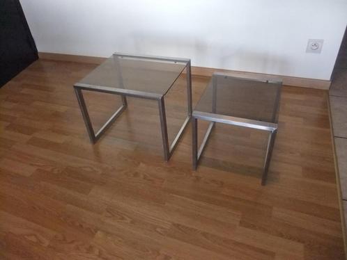 Twee bijzet tafeltjes -Glas blad, Huis en Inrichting, Woonaccessoires | Overige, Gebruikt, Ophalen