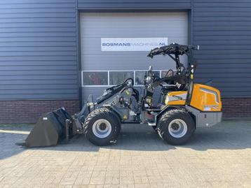 Giant G2700 X-TRA HD+ minishovel NIEUW (X-trac banden / flit beschikbaar voor biedingen