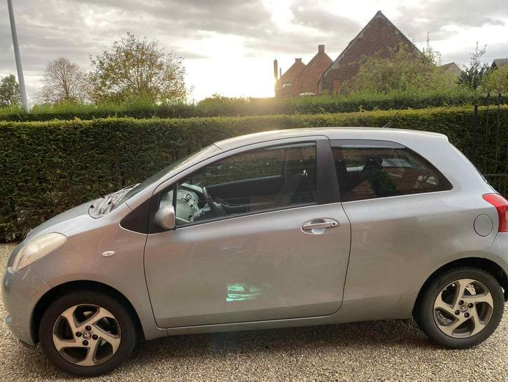 Toyota yaris, Auto's, Toyota, Particulier, Yaris, Airbags, Airconditioning, Centrale vergrendeling, Elektrische koffer, Elektrische buitenspiegels