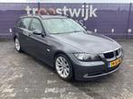 2006 - BMW - 3-serie Touring - 320i High Executive - Persone, Auto's, BMW, Automaat, Gebruikt, Overige brandstoffen, Bedrijf