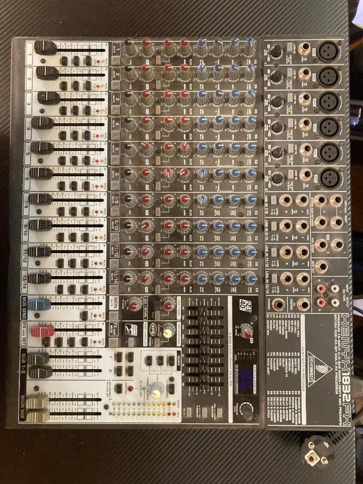 Behringer Xenyx1832FX, Musique & Instruments, Tables de mixage, Utilisé, 10 à 20 canaux, Entrée micro, Enlèvement