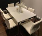 Table à manger + chaises ( moderne de couleur blanche), Maison & Meubles, Salles à manger complètes, Comme neuf, Moderne de couleur blanc
