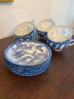 Set 6 Japanse blauw-witte porseleinen kopjes en schotels, Antiek en Kunst, Ophalen