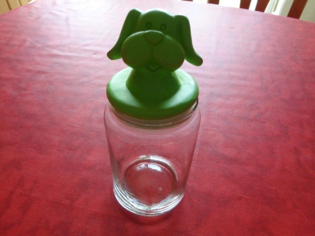 Pot en verre Bouchon tête de chien., Maison & Meubles, Cuisine | Vaisselle, Utilisé, Récipient(s), Autres styles, Verre, Enlèvement ou Envoi