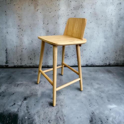 Tabouret en bois massif avec dossier, Maison & Meubles, Tabourets de bar, Neuf, Bois, 5 tabourets ou plus, Enlèvement ou Envoi