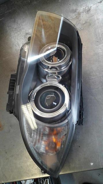Bmw 1-serie. Xenon koplamp beschikbaar voor biedingen