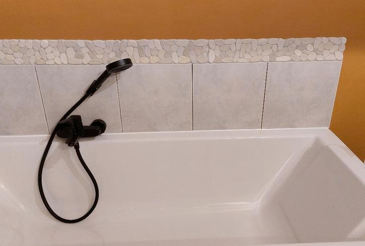 carrelage galets salle de bain douche ou autre, Doe-het-zelf en Bouw, Tegels, Nieuw, Wandtegels, Overige materialen, 20 tot 40 cm