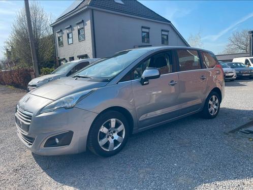 Peugeot 5008 1.6 HDi,Airco,Gps, 7 PLaatsen!,Cruise,Sensoren,, Auto's, Peugeot, Particulier, ABS, Airbags, Airconditioning, Bluetooth