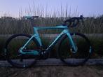Bianchi oltre comp, Fietsen en Brommers, Fietsen | Racefietsen, Carbon, 10 tot 15 versnellingen, Heren, Nieuw