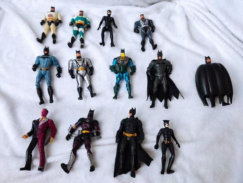 Batman diverses figurines de Batman (principalement animées), Enfants & Bébés, Jouets | Figurines, Utilisé, Enlèvement ou Envoi