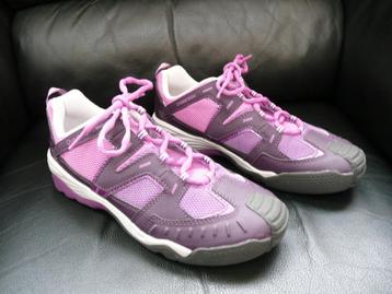 Nieuwe sneakers (*) Decathlon Quechua Crossrock Jr Paars T39 beschikbaar voor biedingen