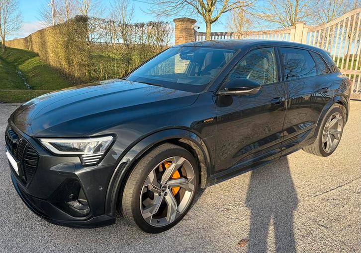 Audi e-tron S quattro Exclusive, Auto's, Audi, Particulier, e-tron, 360° camera, Elektrisch, SUV of Terreinwagen, 5 deurs, Automaat