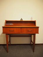Mid-Century bureau Deens design, 1960s, Huis en Inrichting, Ophalen, Zo goed als nieuw, Bureau