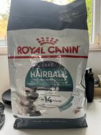 Croquettes royal canin care hairball 10kg neuf, Animaux & Accessoires, Chat