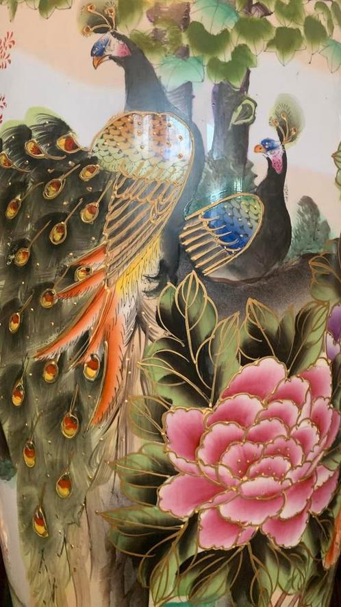 NICELY BIG ONE CHINESE VASES COLLECTION IN DIFFERENT SIDES, Antiek en Kunst, Antiek | Porselein, Ophalen