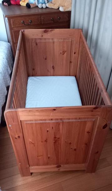 Baby- peuterbedje  beschikbaar voor biedingen