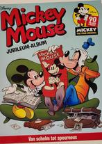 mickey mouse jubileum-album Van schelm tot speurneus strip, Livres, Comme neuf, Une BD, Enlèvement ou Envoi, Sanoma