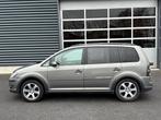Volkswagen Touran 1.4 TSI Cross,7 persoons, trekhaak, cruise, Auto's, Voorwielaandrijving, Euro 5, Monovolume, Gebruikt