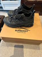 Burberry taille 40, Comme neuf, Baskets, Noir, Enlèvement ou Envoi