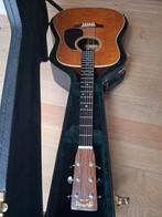 Martin D-28, Musique & Instruments
