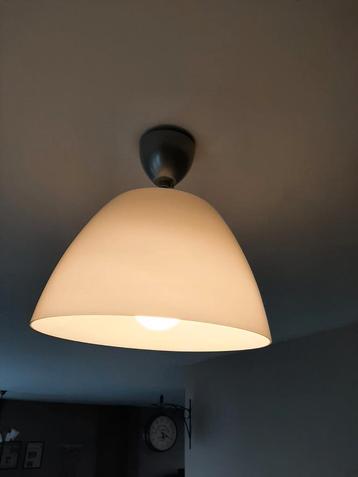 Zo goed als nieuwe hanglamp  e beschikbaar voor biedingen