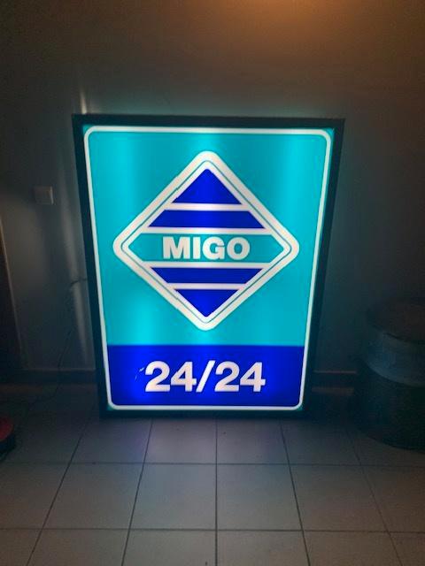 publicité, lightbox, Collections, Marques & Objets publicitaires, Comme neuf, Panneau publicitaire, Enlèvement