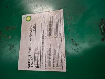 tractor olie  beschikbaar voor biedingen