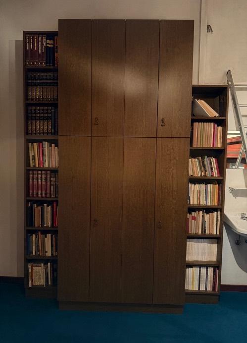 Retro Houten boekenkast / wandkast, Huis en Inrichting, Kasten | Kleerkasten, Gebruikt, 200 cm of meer, 150 tot 200 cm, 25 tot 50 cm