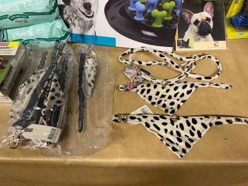 Halsband en/of bijhorende leiband aan outletprijs., Dieren en Toebehoren, Hondenhalsbanden en Penningen, Nieuw, Ophalen of Verzenden