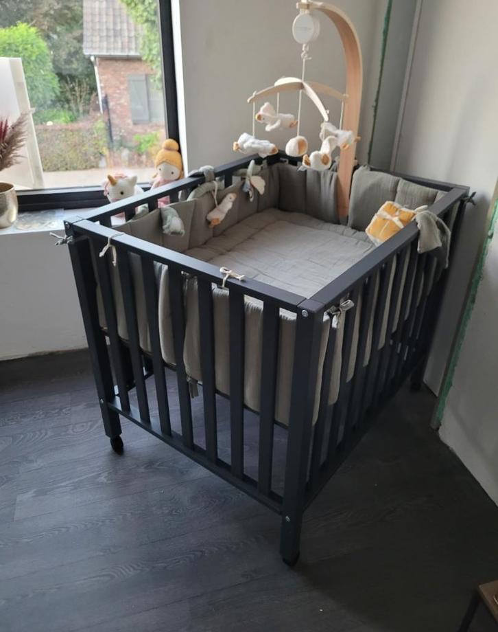 Babypark Zwart, Kinderen en Baby's, Babyparken, Zo goed als nieuw, In hoogte verstelbaar, Boxkleed, Wieltjes, Ophalen