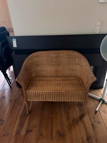 Chaise beschikbaar voor biedingen