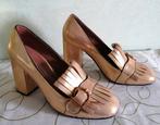 Lola Cruz - schoenen loafer - goud, Kleding | Dames, Nieuw, Ophalen of Verzenden