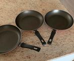Set van 3 pannen 24 cm, Huis en Inrichting, Keuken | Potten en Pannen, Ophalen, Zo goed als nieuw