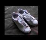 Witte sneakers met veters,merk : Adidas., Kleding | Dames, Sneakers, Adidas., Ophalen of Verzenden, Wit