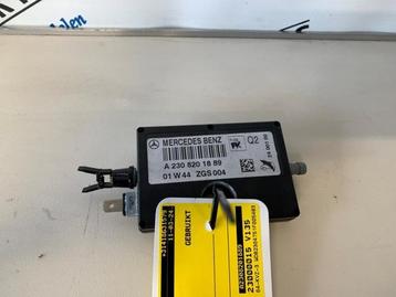 Antenne amplificateur d'un Mercedes SL, Enlèvement ou Envoi, 3 mois de garantie, Utilisé, Mercedes-Benz