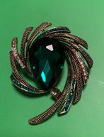 Superbe BROCHE style vintage - ton vert émeraude, Enlèvement ou Envoi, Comme neuf, 4 à 7 cm, Vert
