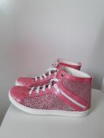 Fuchsia sneakers 38, Kleding | Dames, Verzenden, Zo goed als nieuw, Sneakers, Swaggies