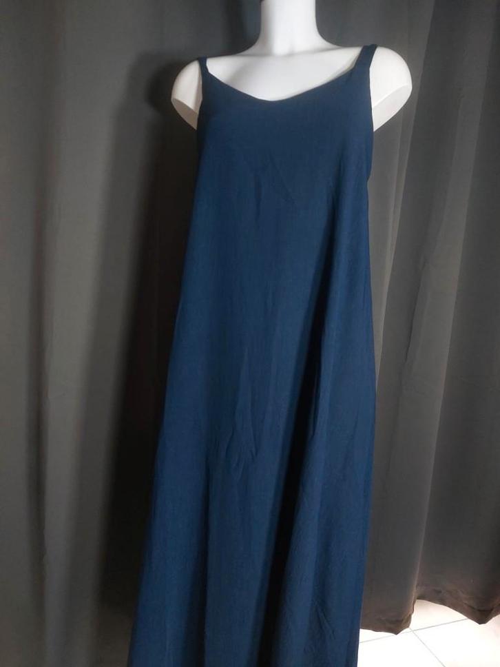 Robe bleu marine élastique Sans marque, Vêtements | Femmes, Robes, Comme neuf, Taille 38/40 (M), Bleu, Sous le genou, Enlèvement ou Envoi