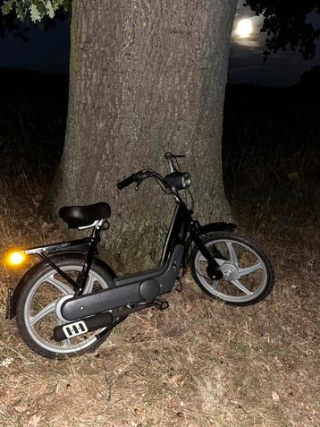 Piaggio/ vespa ciao frame met papieren beschikbaar voor biedingen