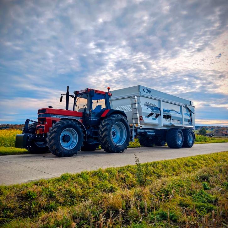 Case international 1455xl, Zakelijke goederen, Landbouw | Tractoren, Ophalen of Verzenden