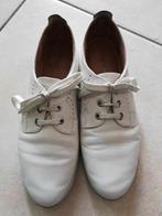 Baskets blanches à lacets Tamaris P39, Vêtements | Femmes, Tamaris, Enlèvement ou Envoi, Sneakers et Baskets, Comme neuf