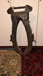 Antiek paardenhalster. Leder en metaal, Antiek en Kunst, Antiek | Woonaccessoires, Ophalen