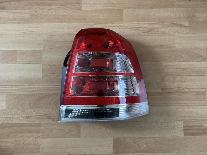 achterlicht rechts opel zafira B facelift 2009 tot 2015, Auto-onderdelen, Verlichting, Opel, Gebruikt, Ophalen of Verzenden