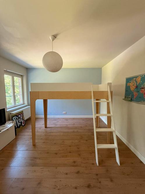 Oeuf NYC - Perch Loft bed in White/birch - hoogslaper, Kinderen en Baby's, Kinderkamer | Stapelbedden en Hoogslapers, Gebruikt