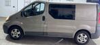 Opel vivaro 2.5 cdti met airco, Auto's, Voorwielaandrijving, Stof, Zwart, Parkeersensor