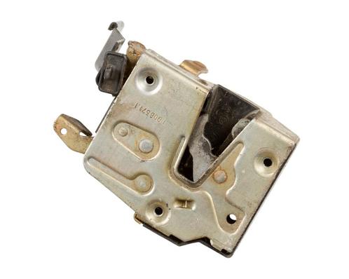 Deurslot links achter binnenzijde deur BMW 3 serie E30 51221, Auto-onderdelen, Carrosserie, BMW, Gebruikt, Ophalen of Verzenden