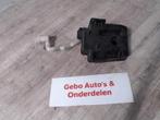RUITENSPROEIERRESERVOIR VOOR Volkswagen Golf VI (5K1), Gebruikt, Volkswagen