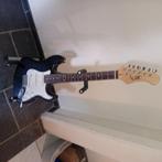 Gitaar + versterker, Muziek en Instrumenten, Met versterker, Zo goed als nieuw, Solid body, Ophalen