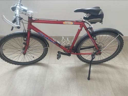 Fiets GIANT ESCAPER, Fietsen en Brommers, Fietsen | Heren | Sportfietsen en Toerfietsen, Gebruikt, Giant, Meer dan 20 versnellingen